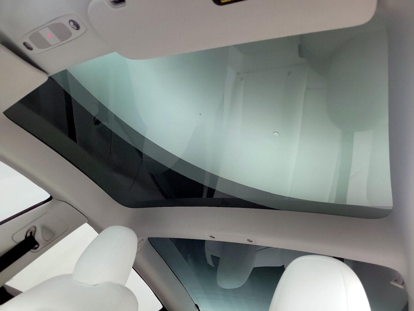 Skylight(s) & Overhead Airbags
