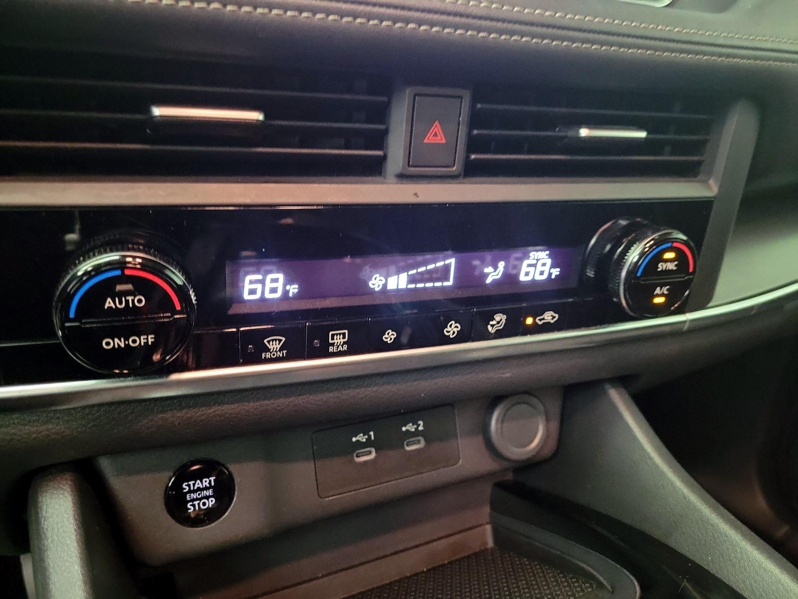 2025 Nissan Rogue SV - Photo 17