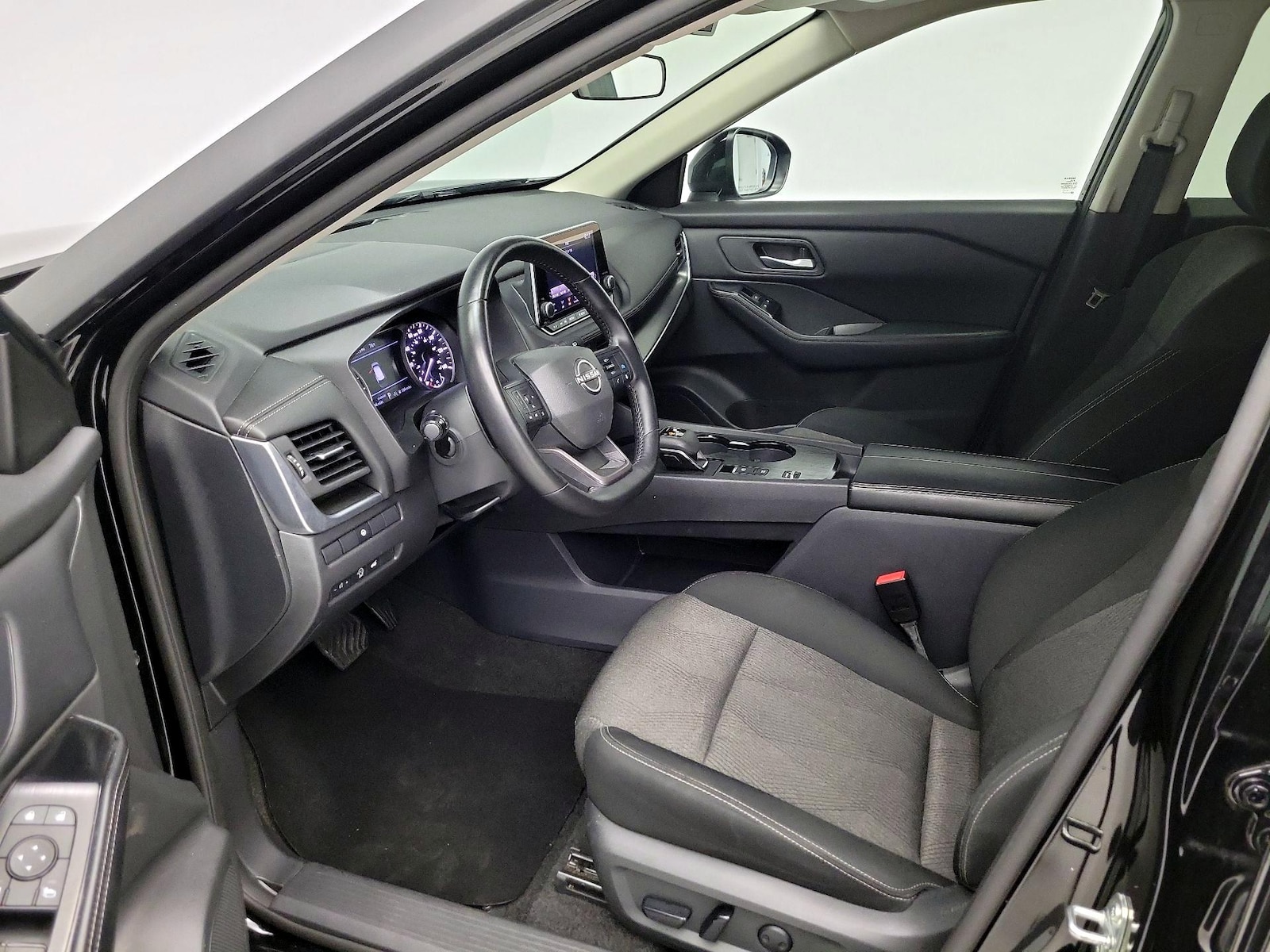 Power Seat(s) & Side Airbags