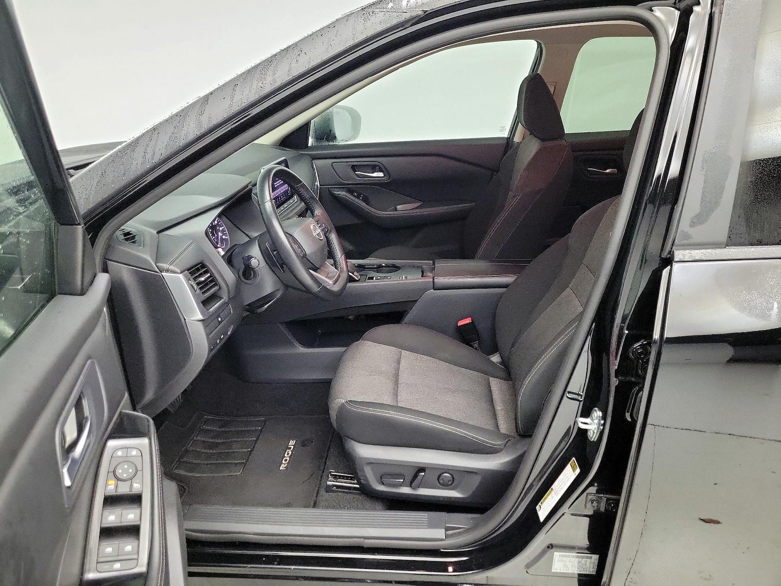 Power Seat(s) & Side Airbags