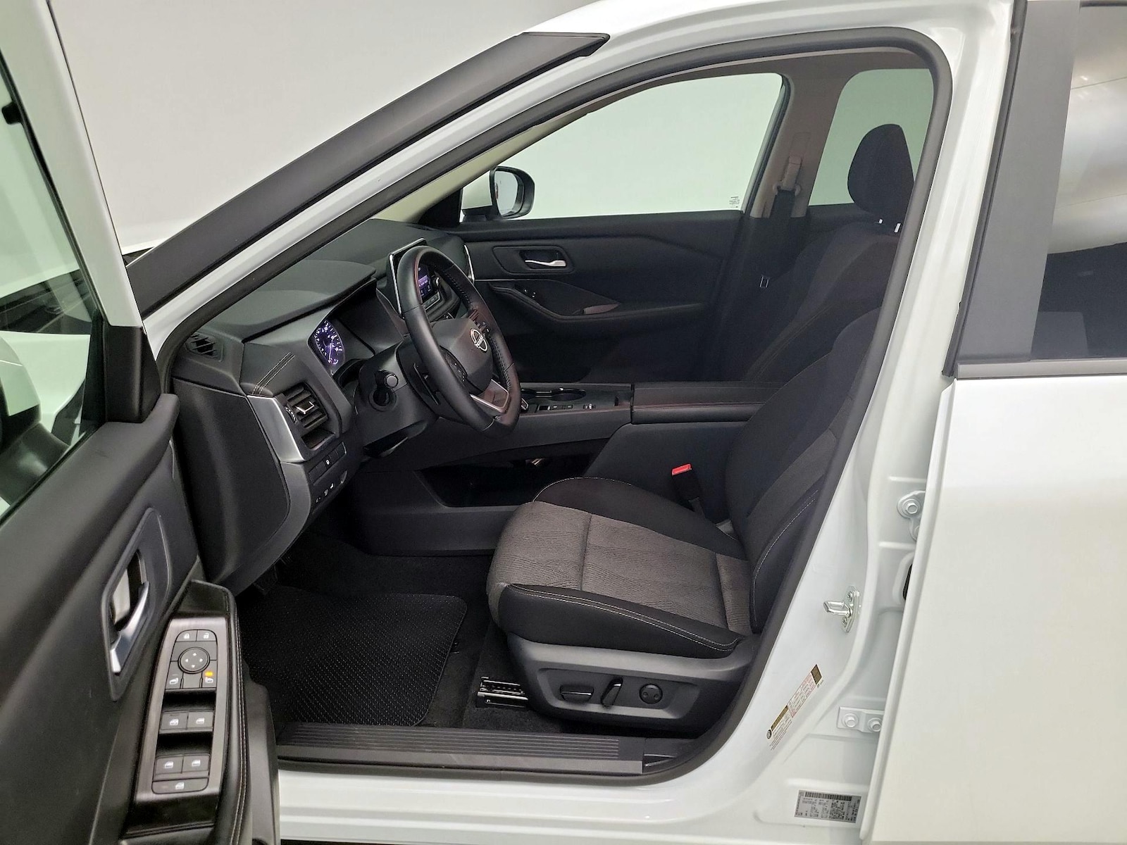 Power Seat(s) & Side Airbags