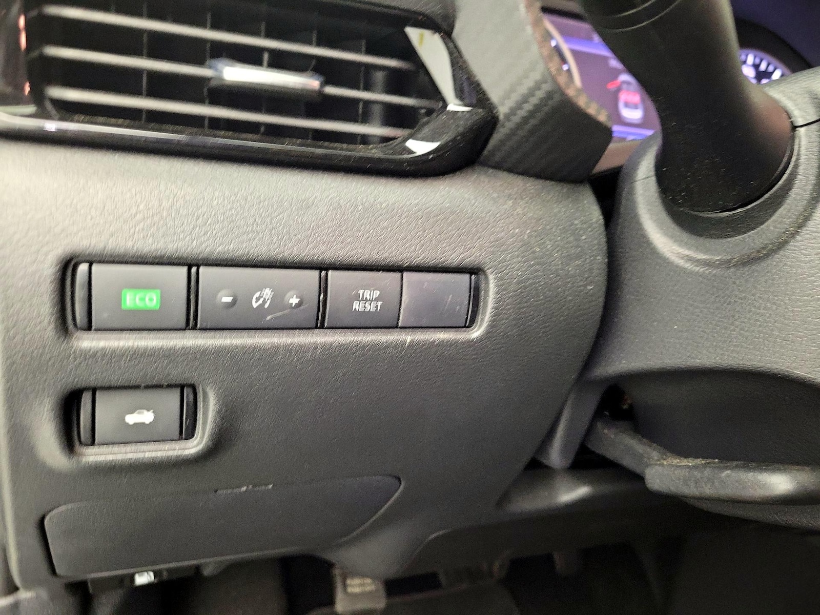 2025 Nissan Sentra SV - Photo 14