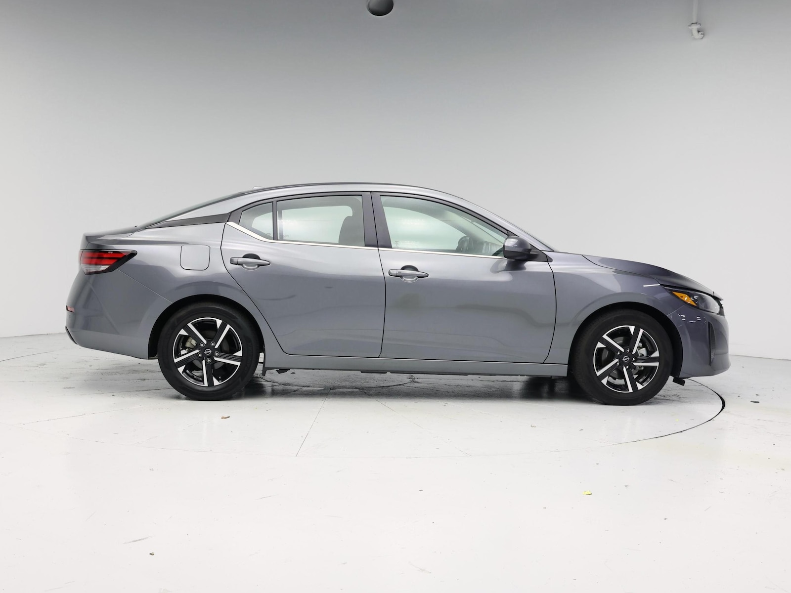 2025 Nissan Sentra SV - Photo 8