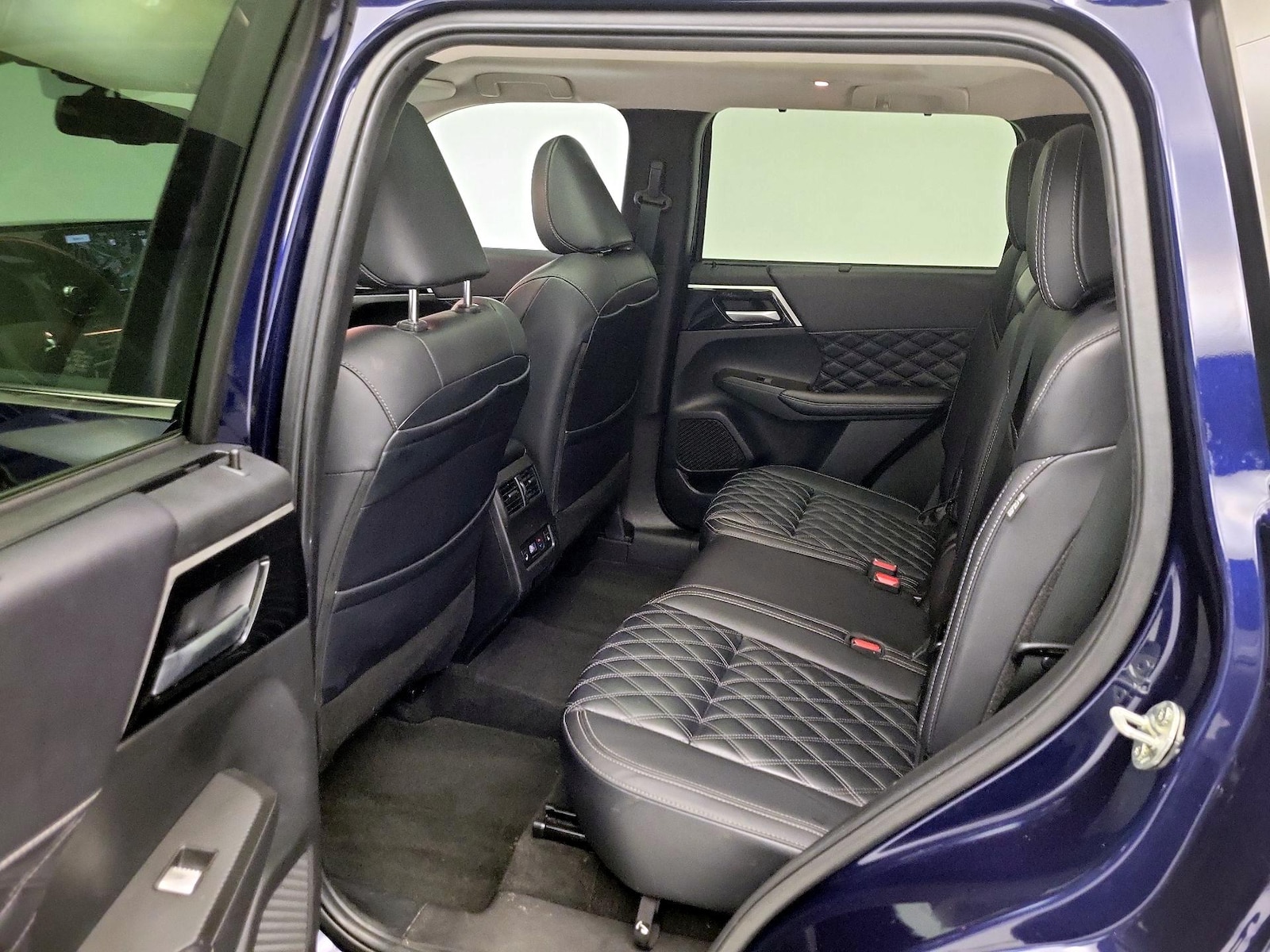 Rear Air Conditioning