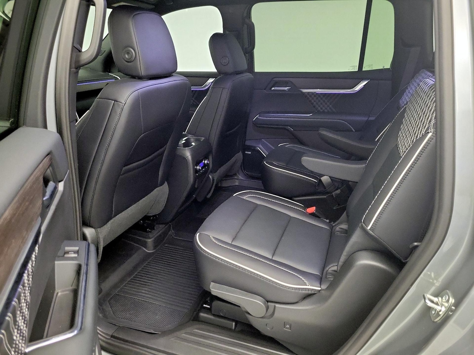 Rear Air Conditioning