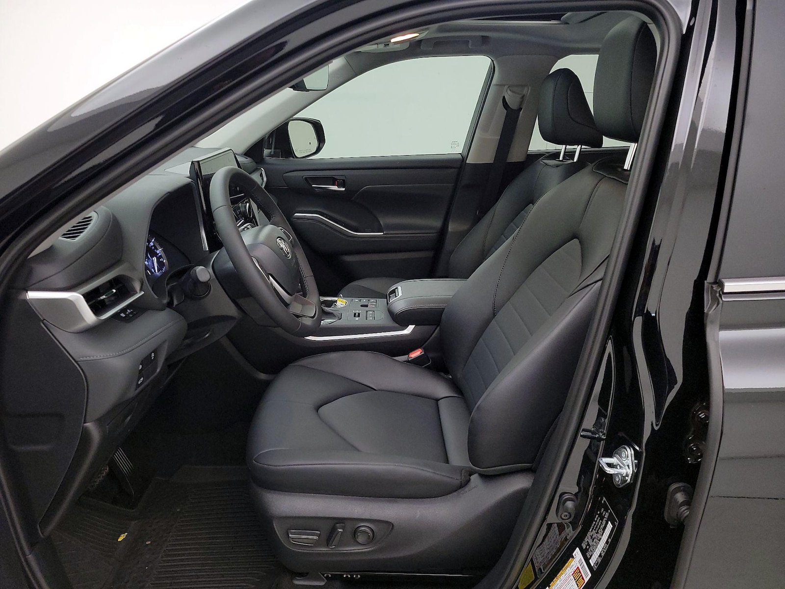 Power Seat(s) & Side Airbags