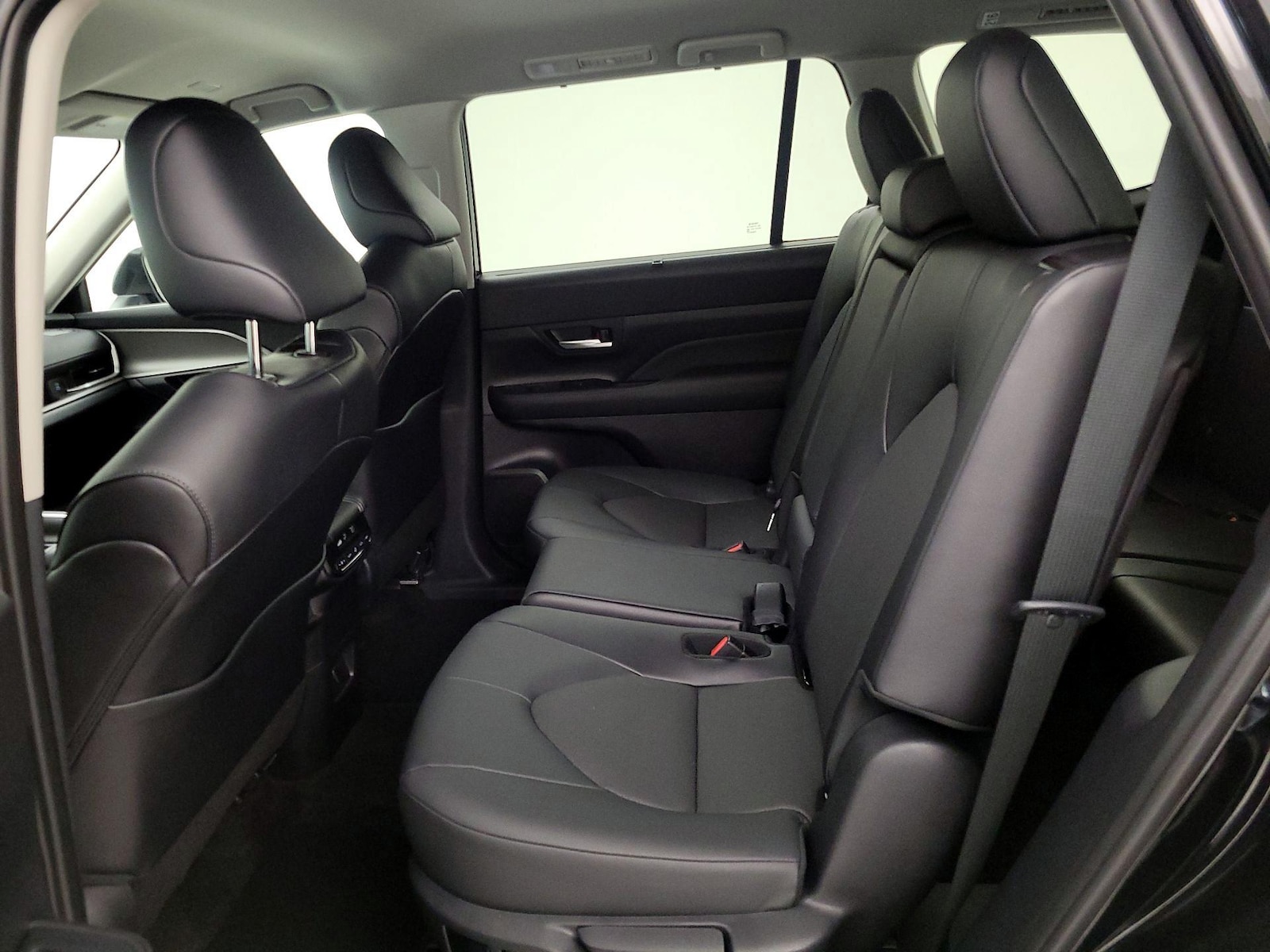 Rear Air Conditioning