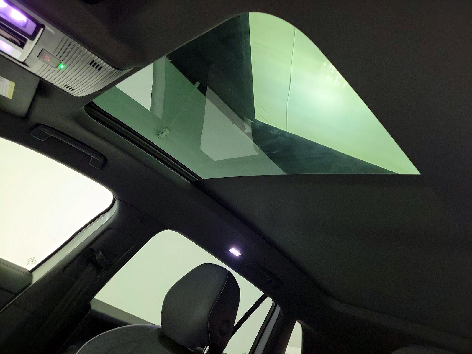 Panoramic Sunroof
