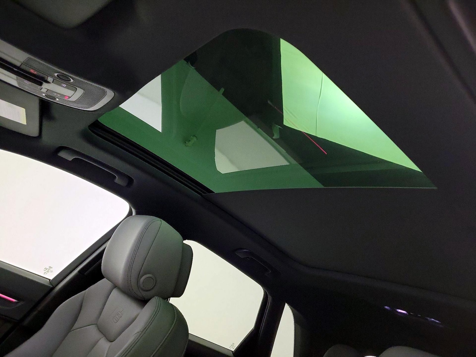 Panoramic Sunroof