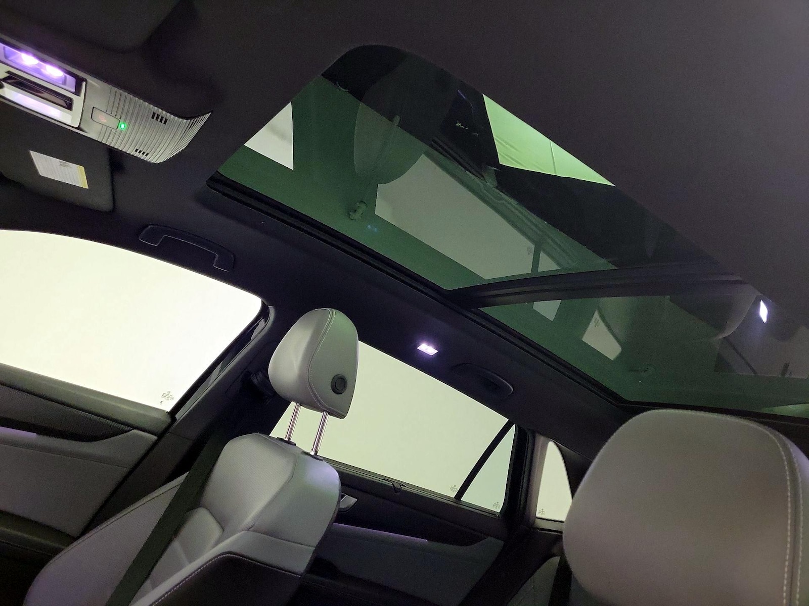 Panoramic Sunroof