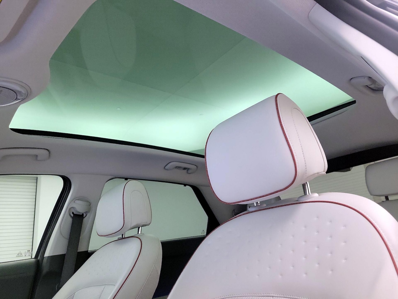 Skylight(s) & Overhead Airbags