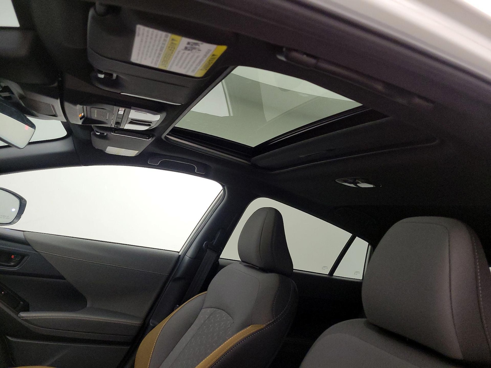 Sunroof(s) & Overhead Airbags
