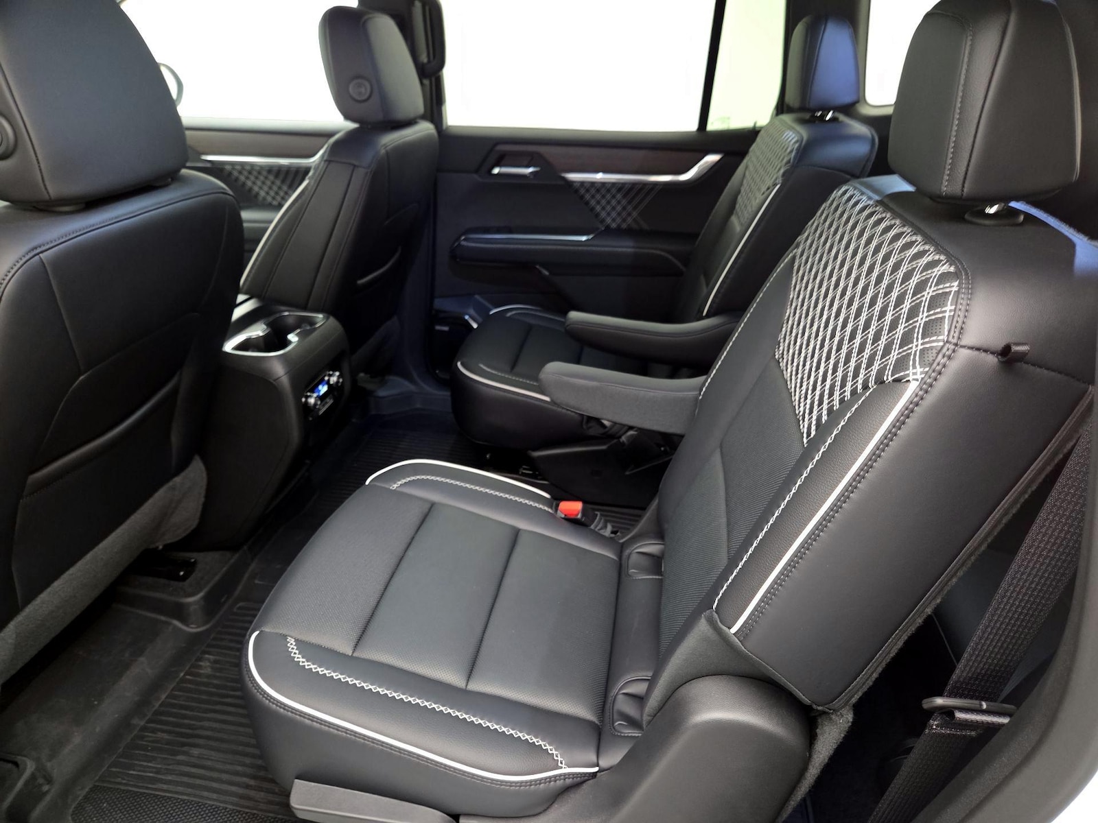 Rear Air Conditioning