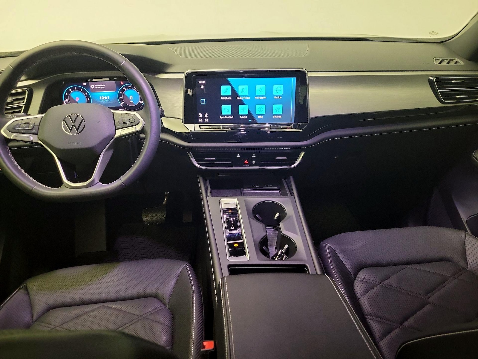 Apple CarPlay® & Android Auto™