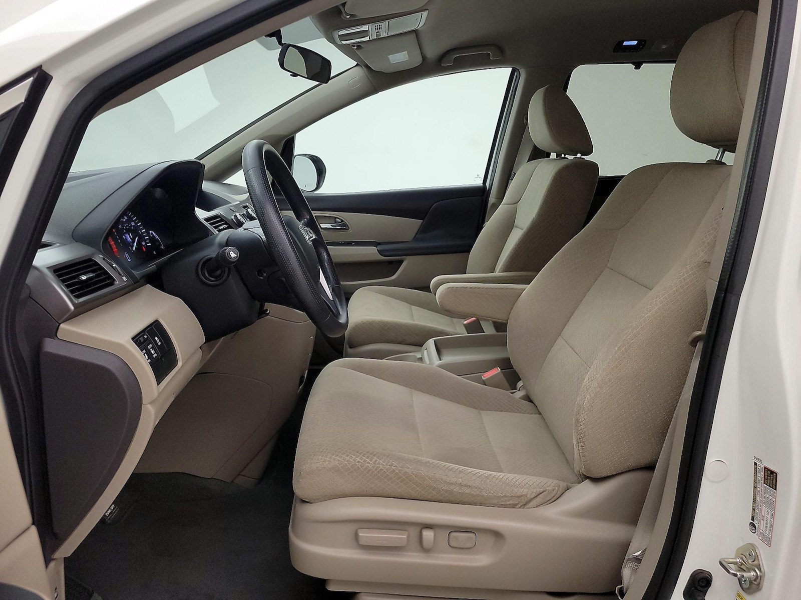 Power Seat(s) & Side Airbags