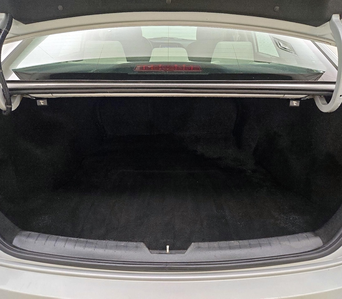 Trunk/Cargo (Seats Up)