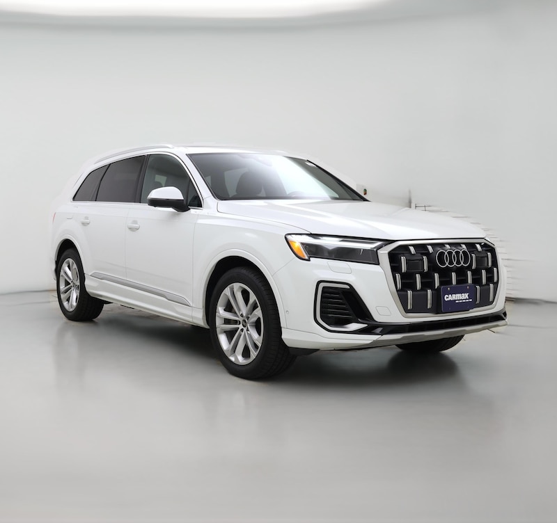 2025 Audi Q7 Premium Plus