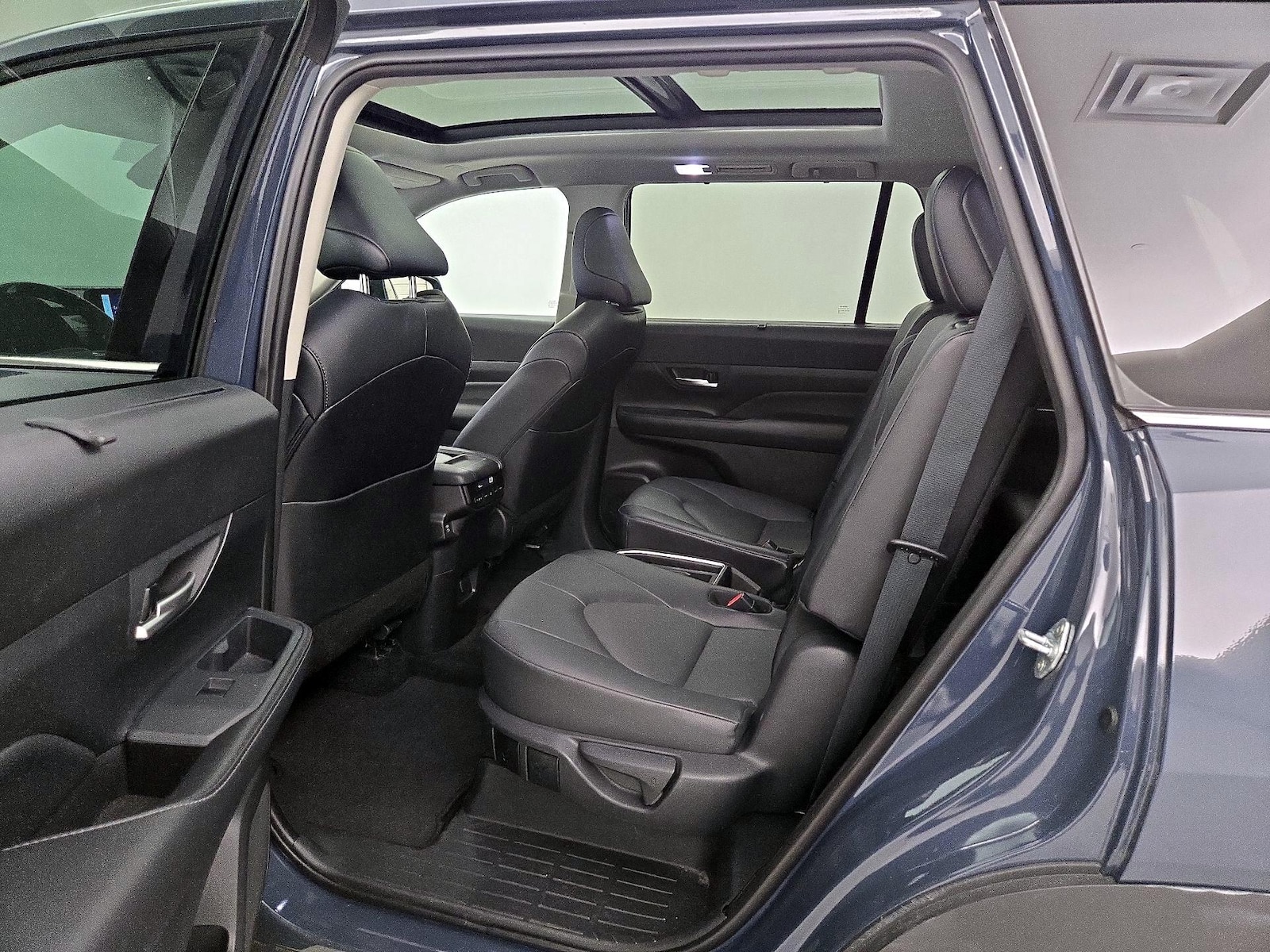 Rear Air Conditioning