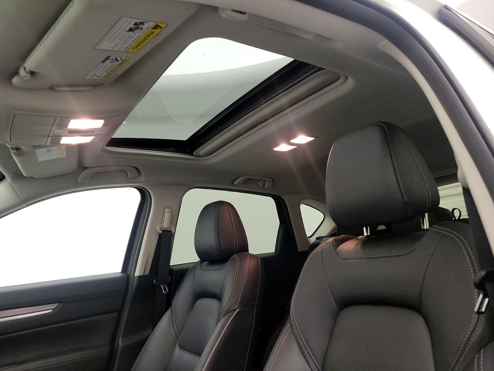 Sunroof(s) & Overhead Airbags