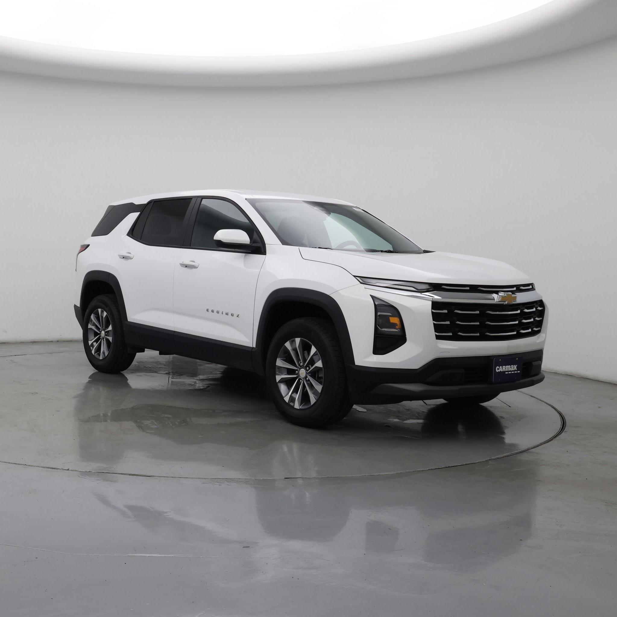 White 2026 Chevrolet Equinox SUV / Crossover Four-Wheel Drive Automatic