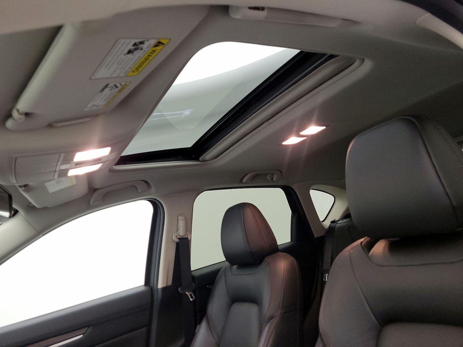 Sunroof(s) & Overhead Airbags