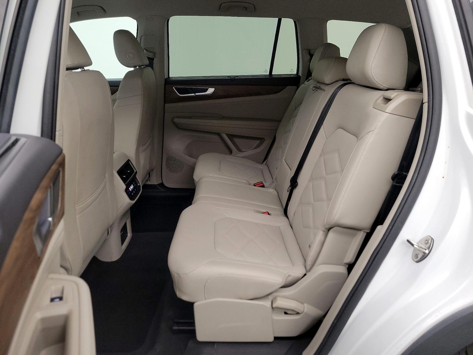 Rear Air Conditioning