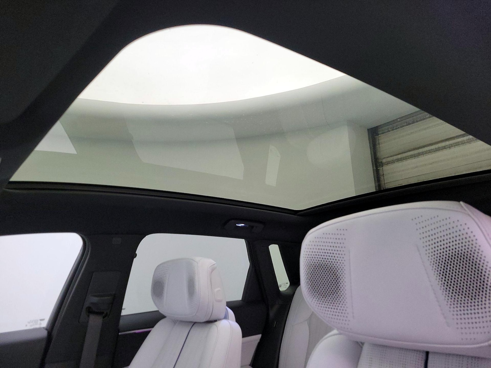 Skylight(s) & Overhead Airbags