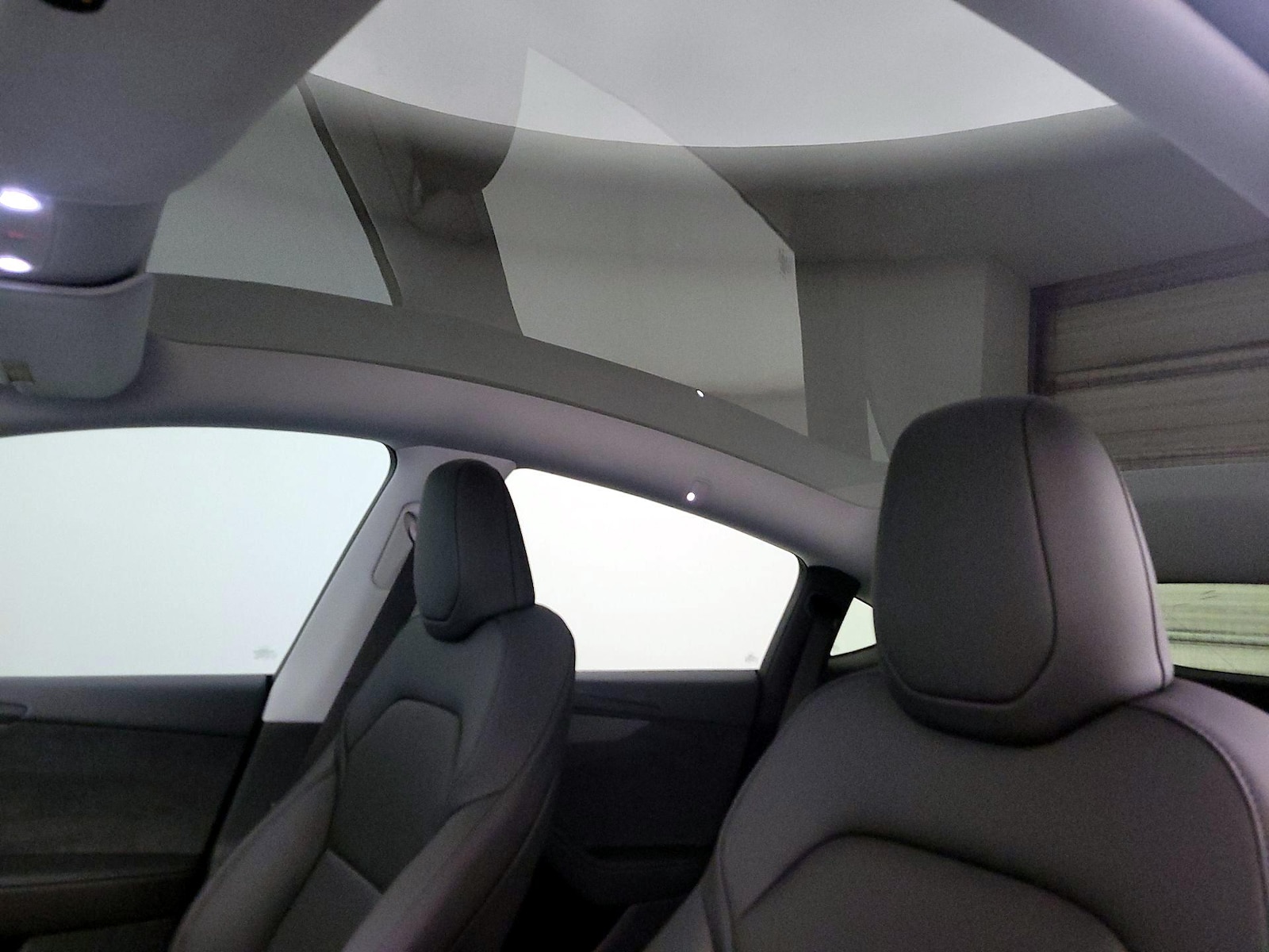 Skylight(s) & Overhead Airbags