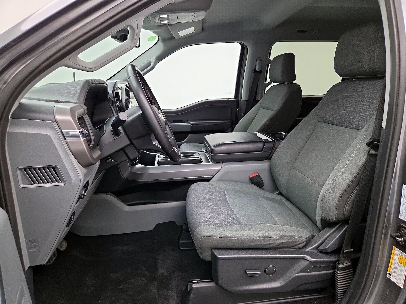 Power Seat(s) & Side Airbags