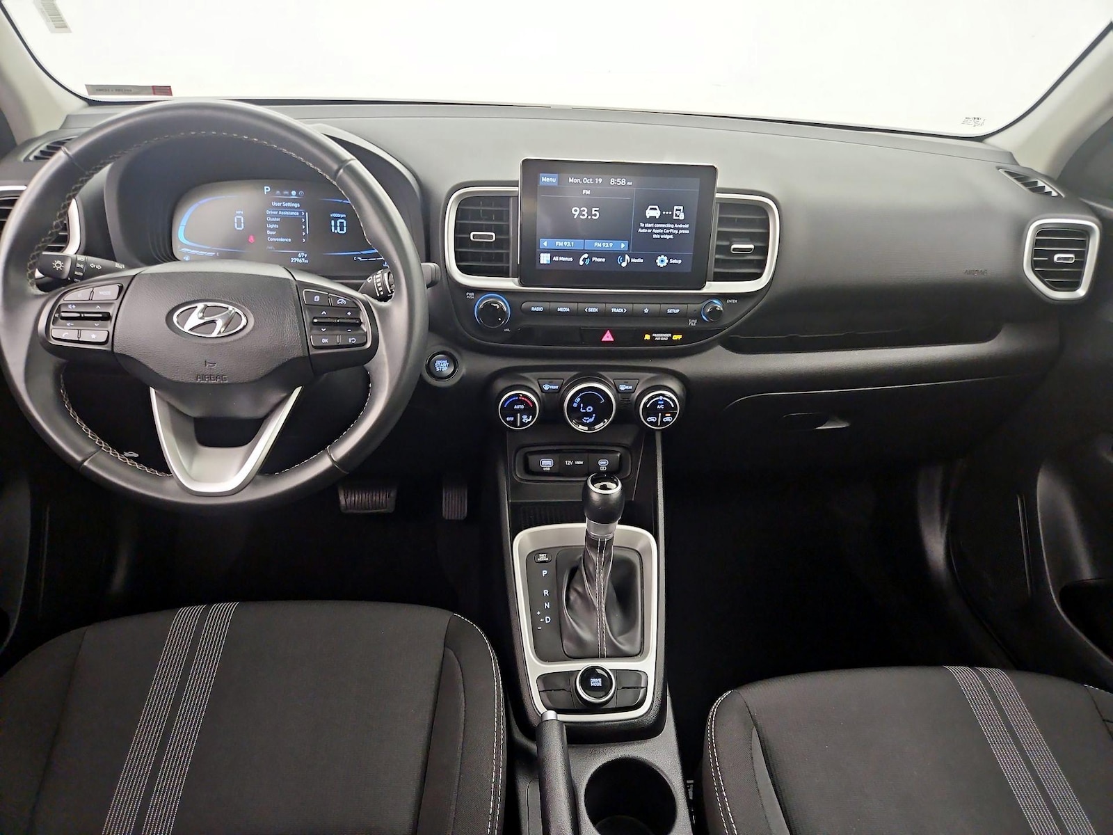 Apple CarPlay® & Android Auto™