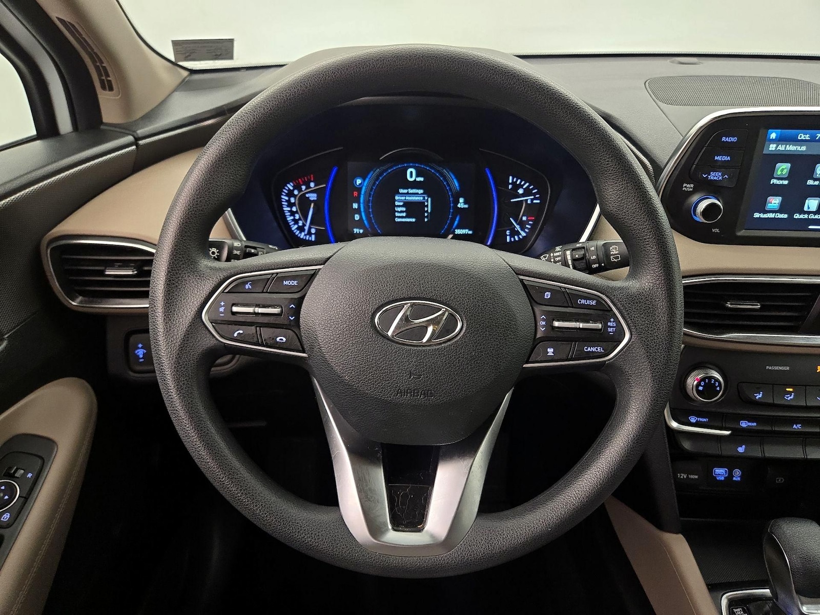 2020 Hyundai Santa Fe SEL - Photo 11
