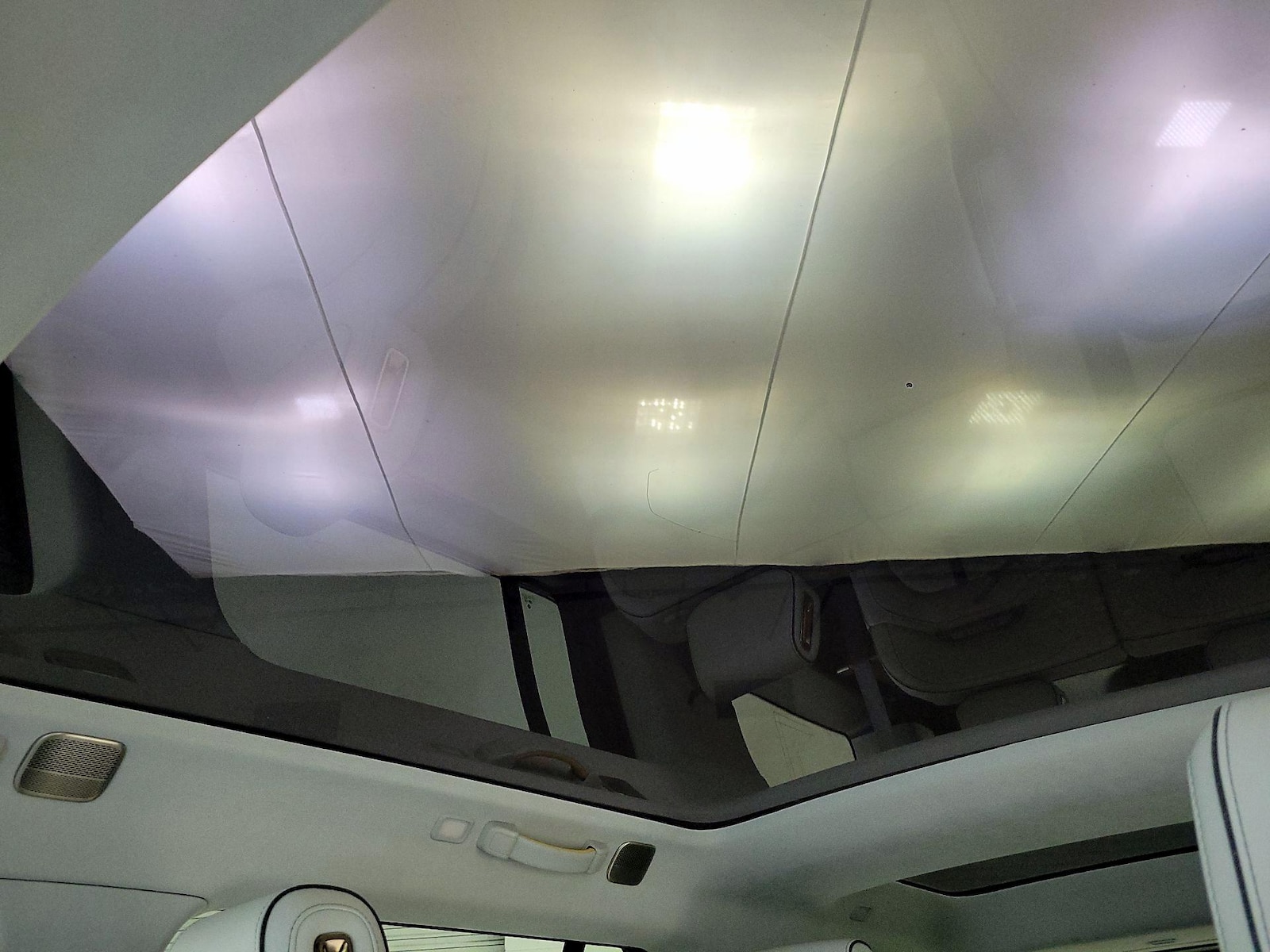 Skylight(s) & Overhead Airbags
