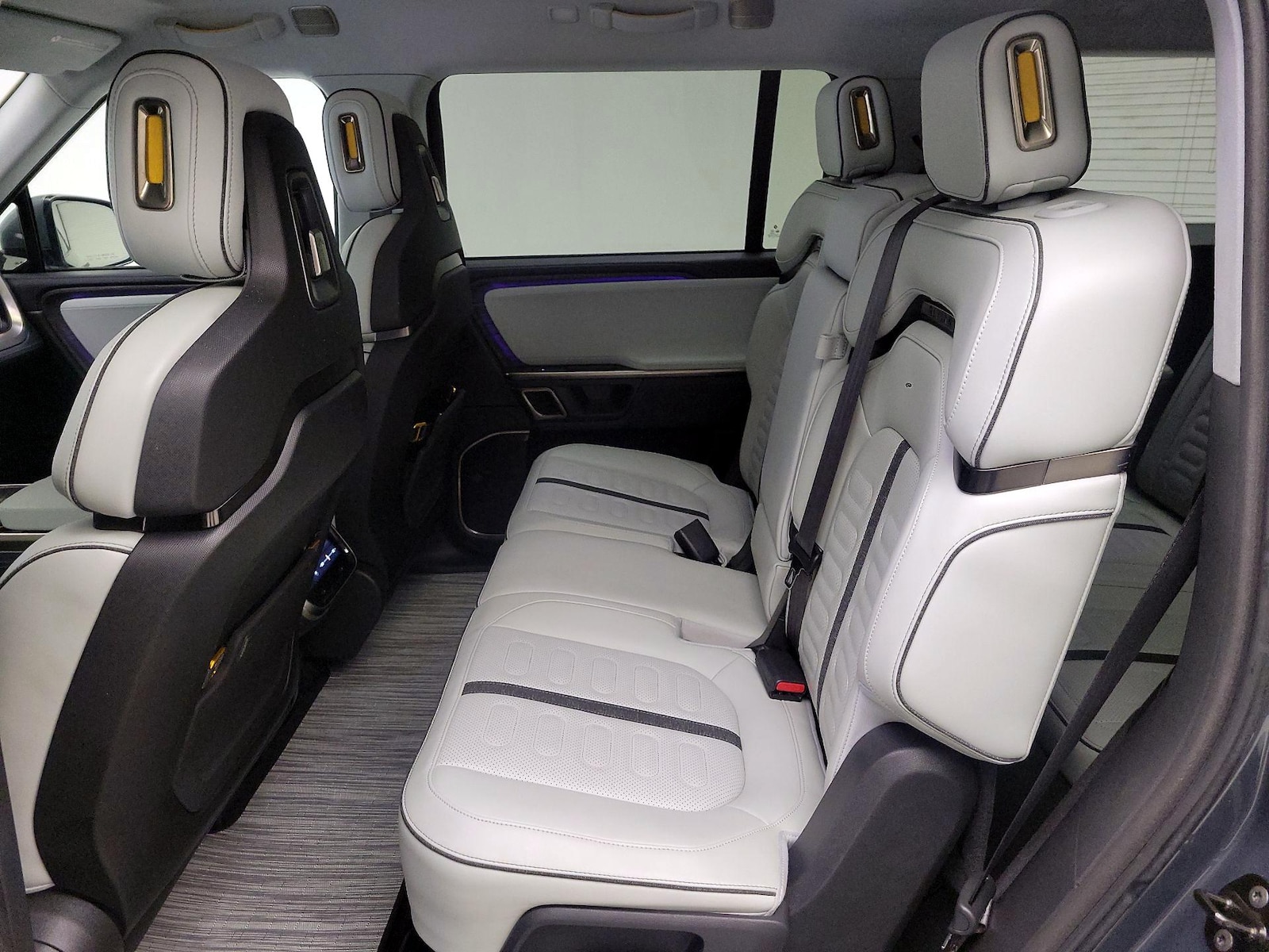 Rear Air Conditioning