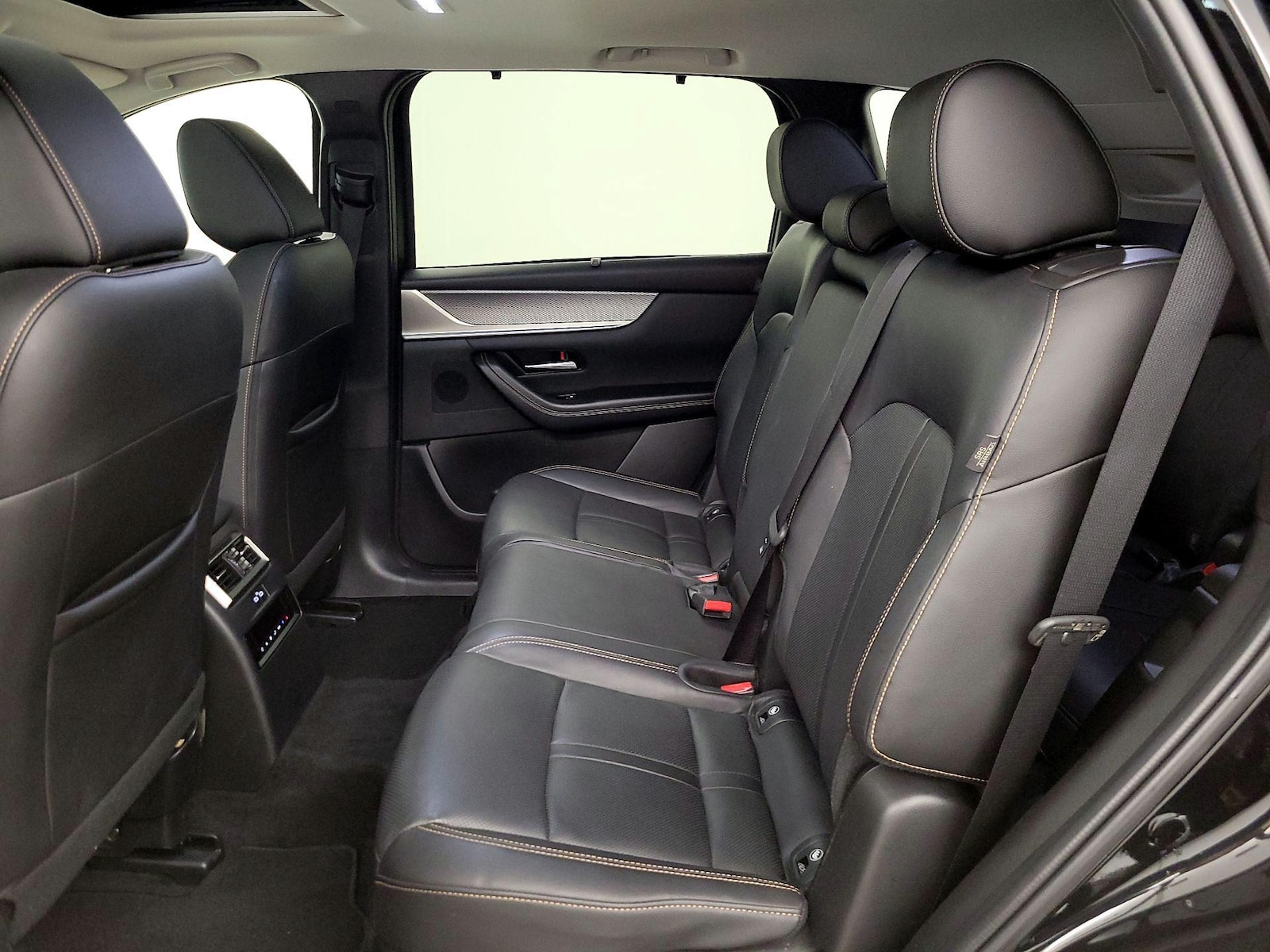 Rear Air Conditioning