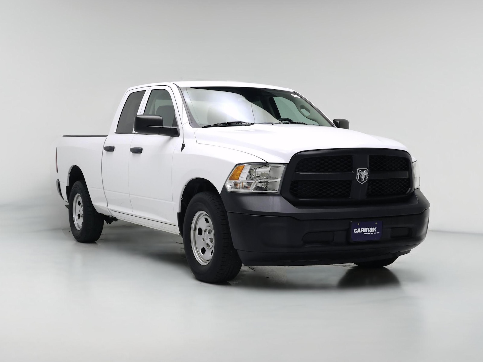 Heated Mirrors & Tow Hitch