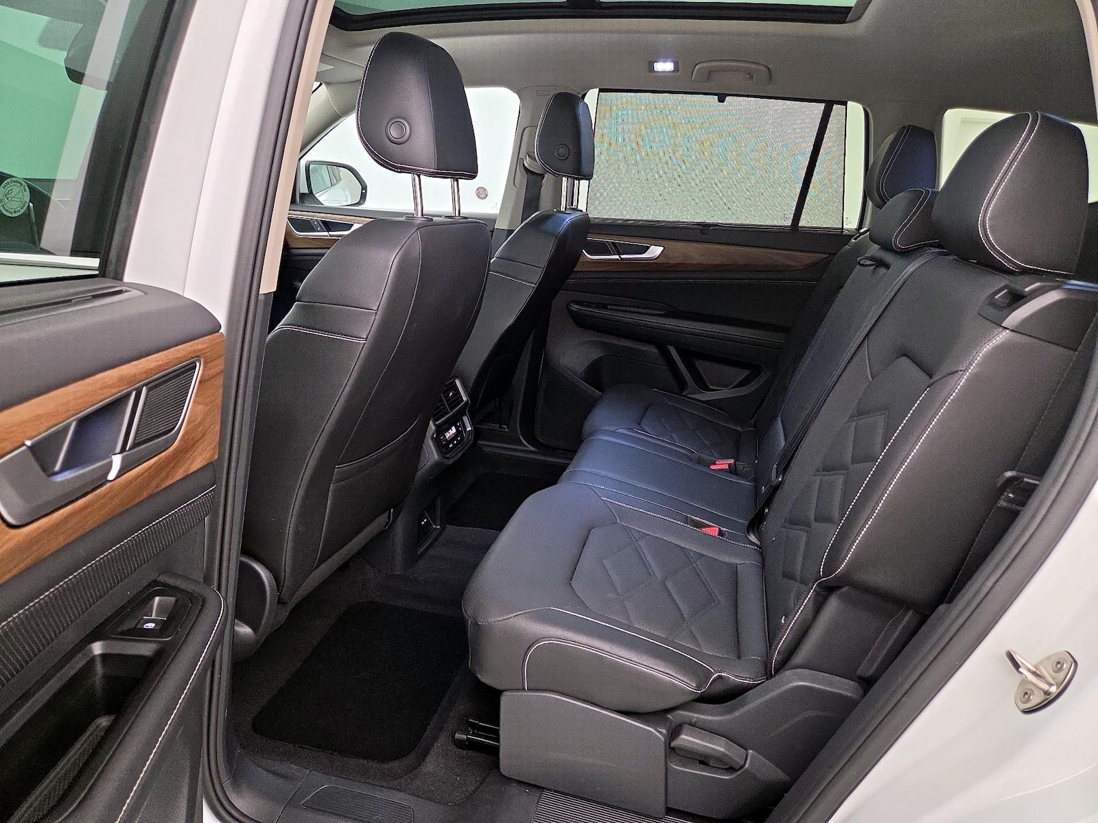 Rear Air Conditioning