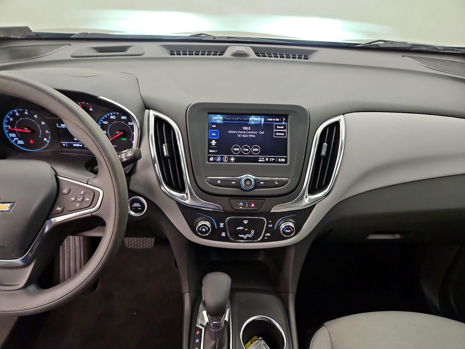 Apple CarPlay® & Android Auto™
