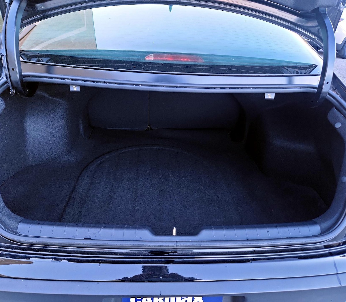Trunk/Cargo (Seats Up)