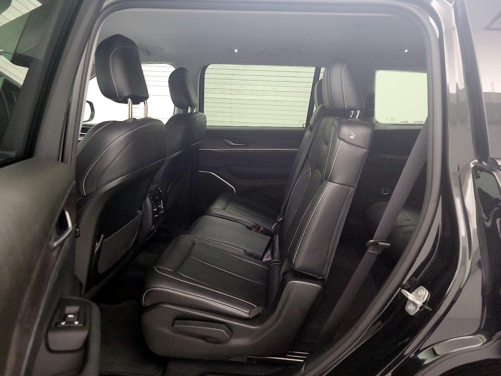 Rear Air Conditioning
