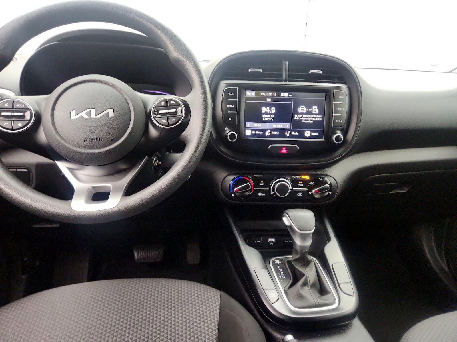 Apple CarPlay® & Android Auto™