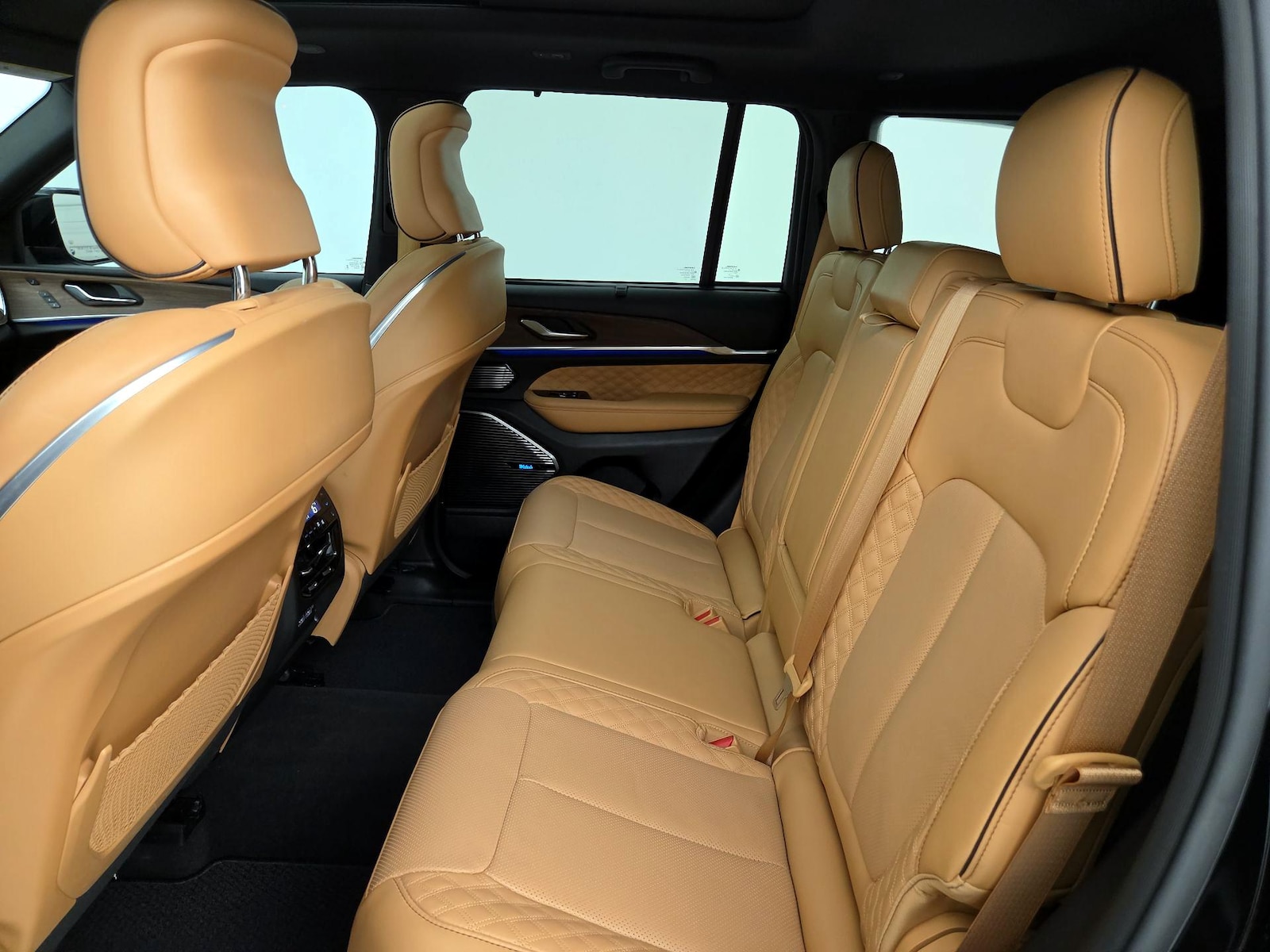 Rear Air Conditioning