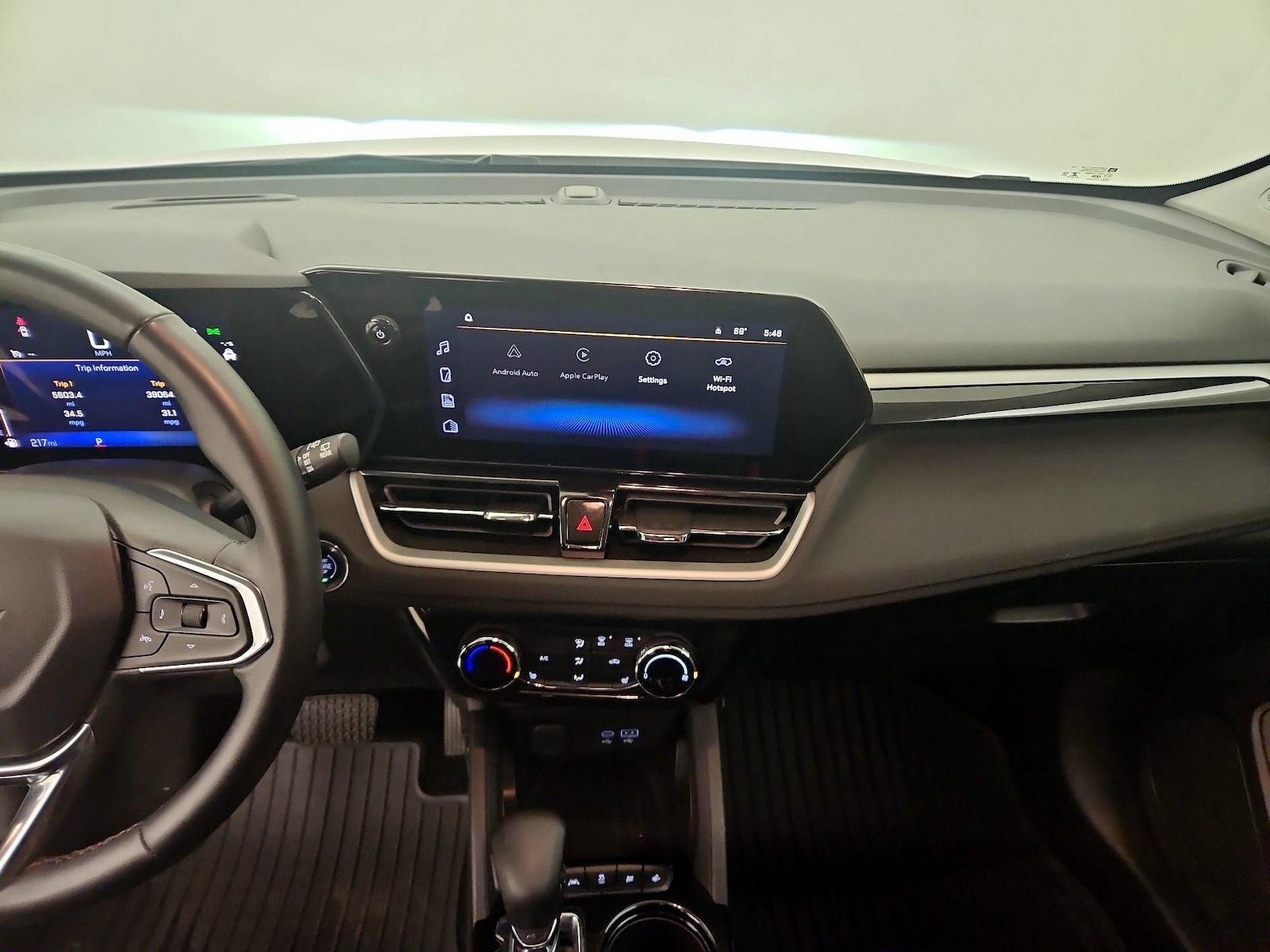 Apple CarPlay® & Android Auto™