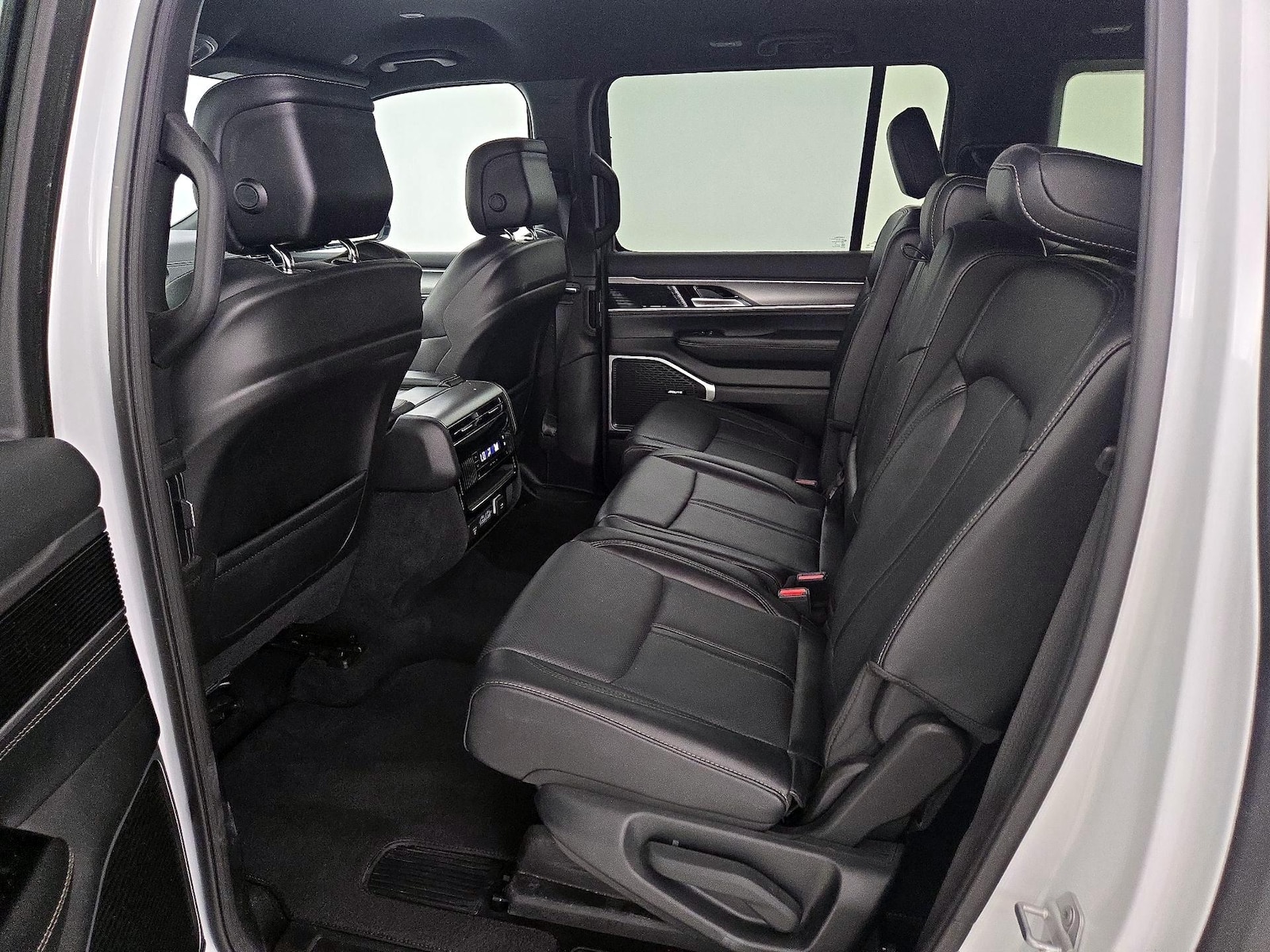 Rear Air Conditioning