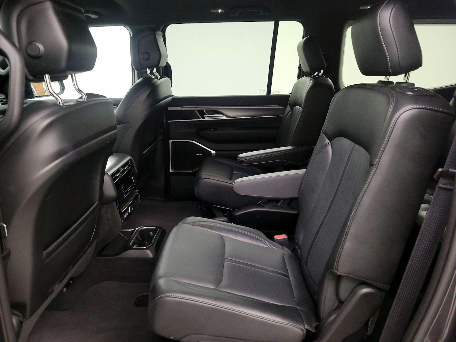 Rear Air Conditioning