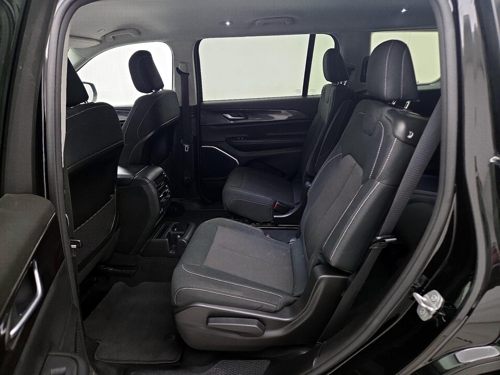 Rear Air Conditioning