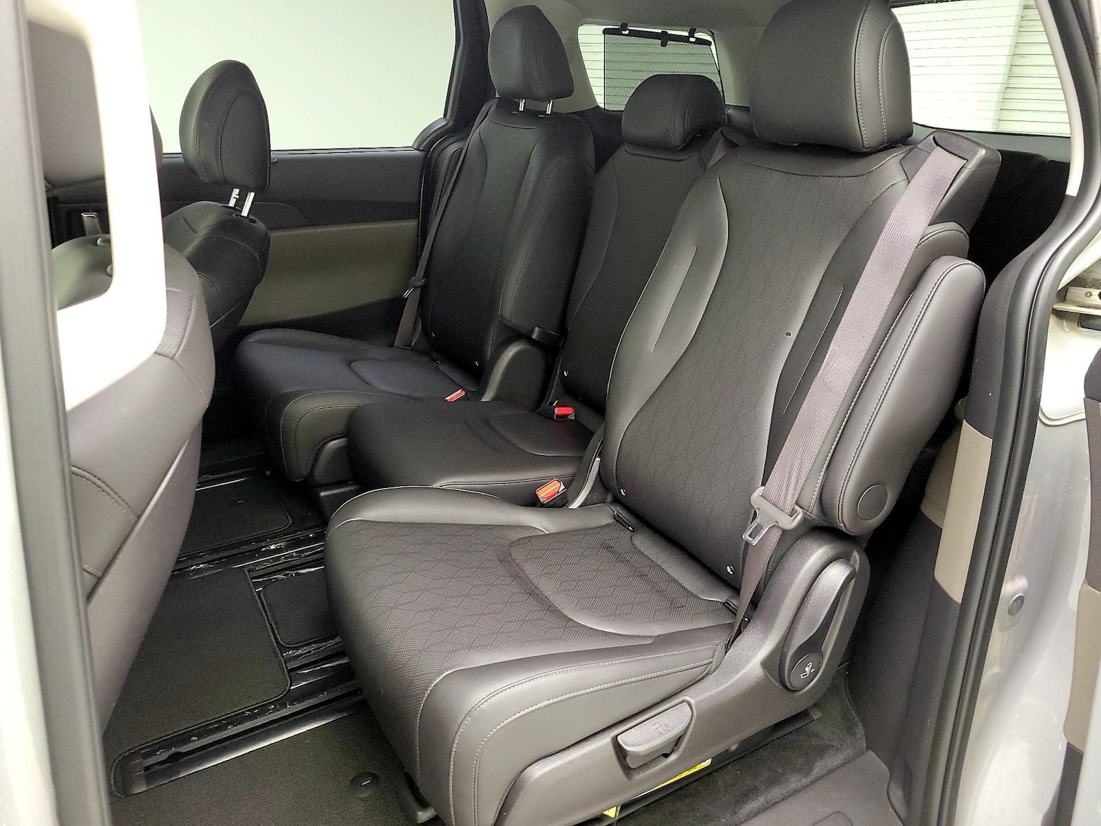 Rear Air Conditioning