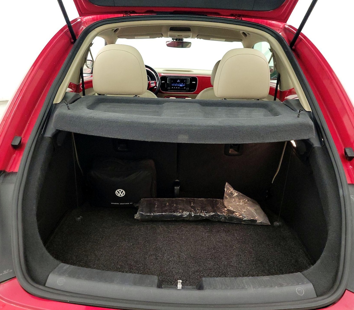 Trunk/Cargo (Seats Up)