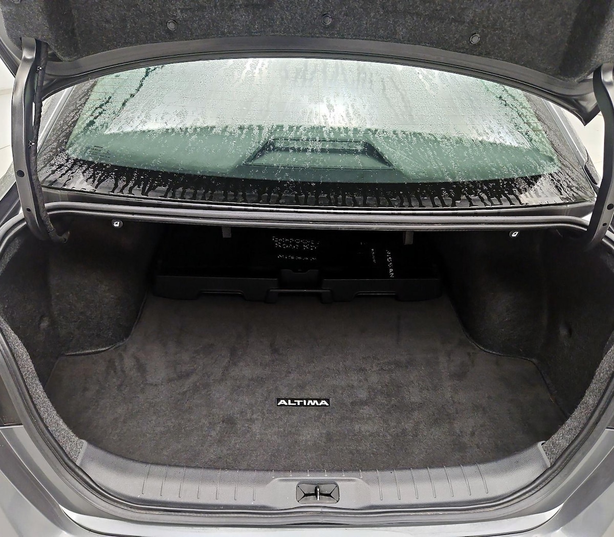 Trunk/Cargo (Seats Up)