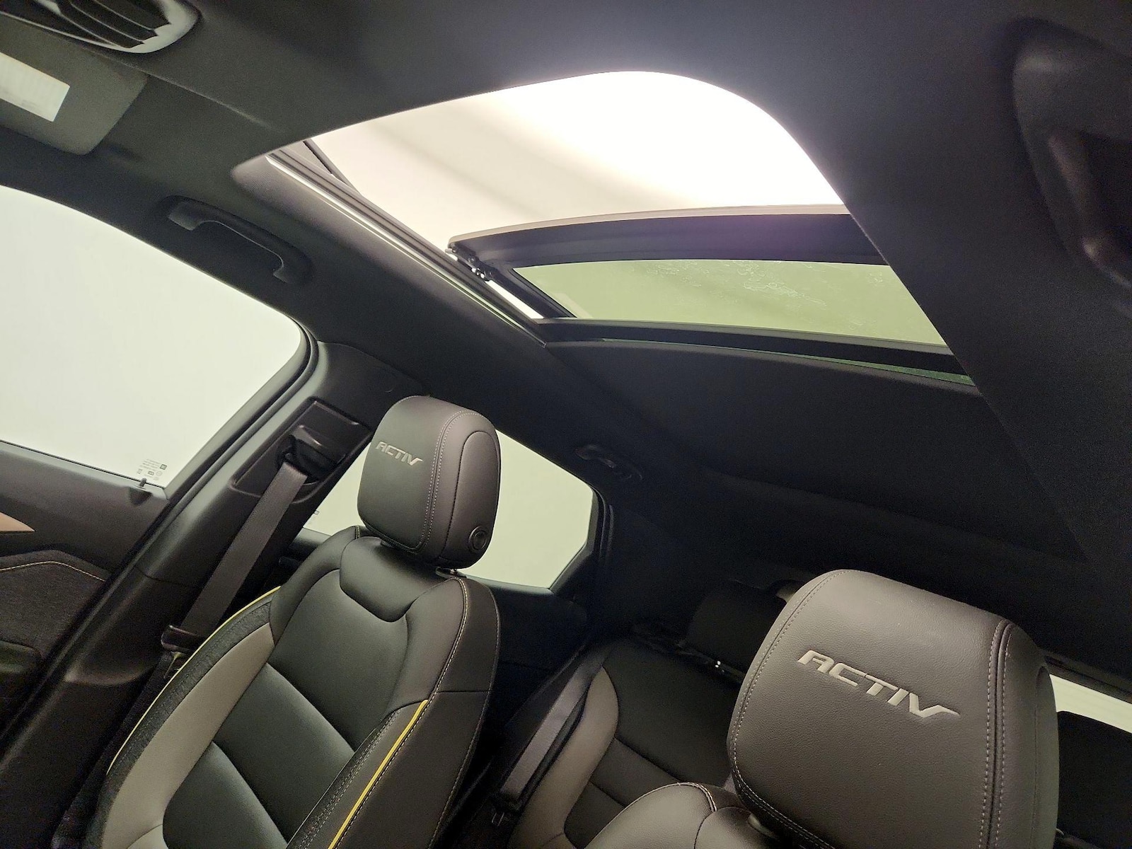 Panoramic Sunroof