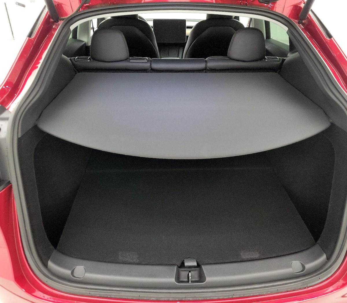 Trunk/Cargo (Seats Up)